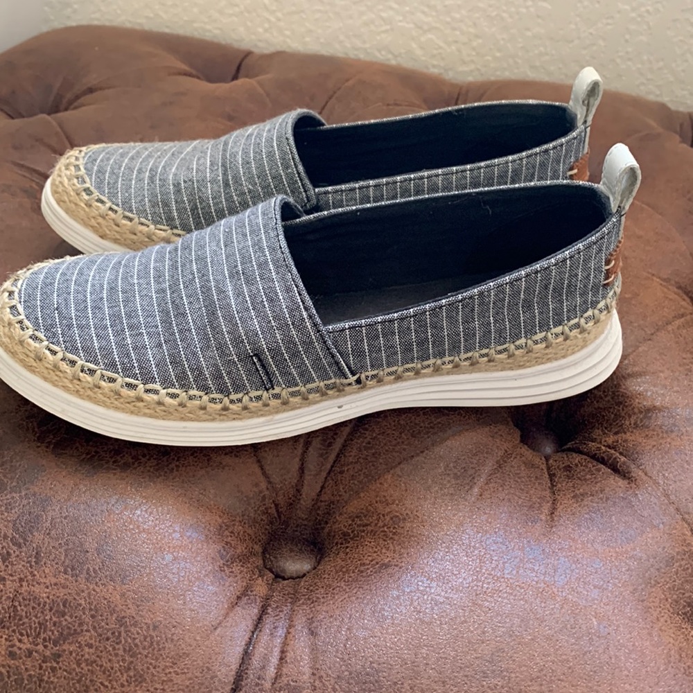 Cole Haan slip on espadrille’s. Size 5.5